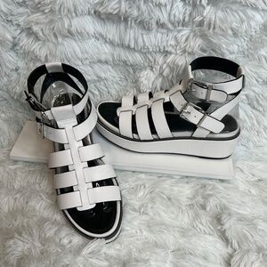 Gianni Bini White and Black Platform Sandals